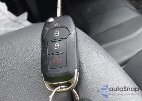 2021 Ford F-150 Xl z USA, uszkodzony, nr VIN 1FTEX1CB7MFB43647